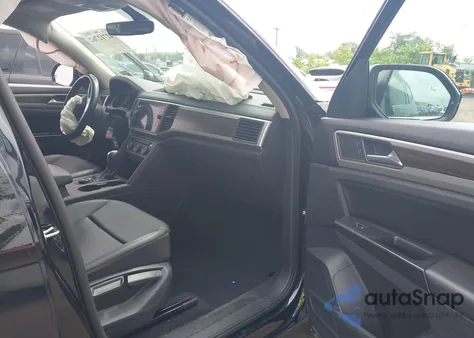 2021 Volkswagen Atlas 2.0T Se W/Technology z USA, uszkodzony, nr VIN 1V2KP2CA0MC526880